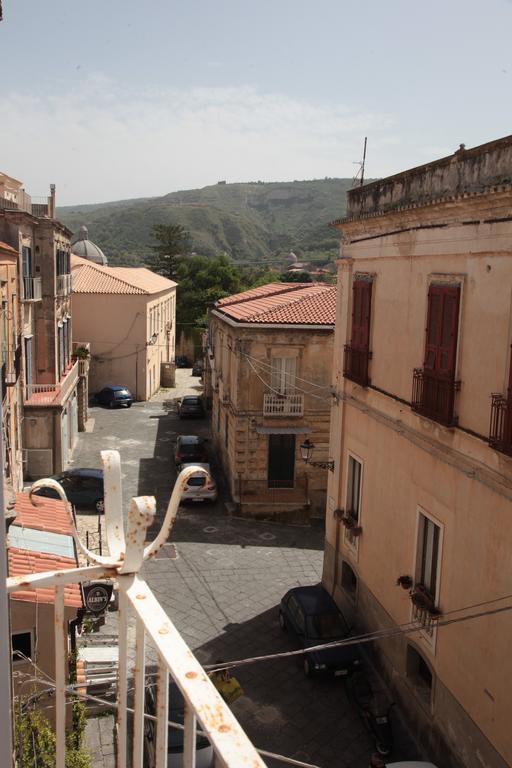 مبيت وإفطار تروبيا Al Vecchio Castello المظهر الخارجي الصورة